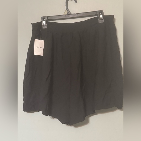Forever 21 Pants - Forever 21 Black Women's Shorts